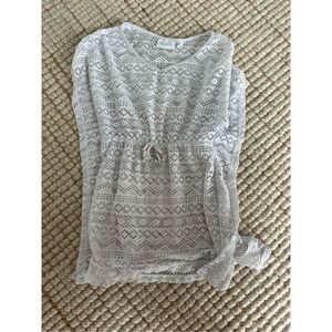 Children’s Place girls coverup -white crochet -sz 5/6